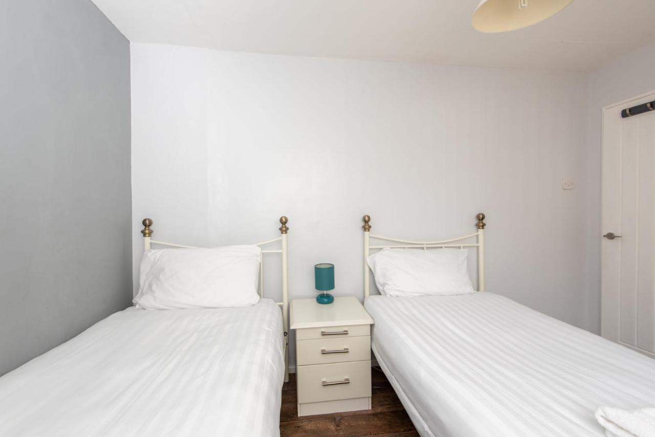 Pine Park Villa Ushaw Moor Esterno foto